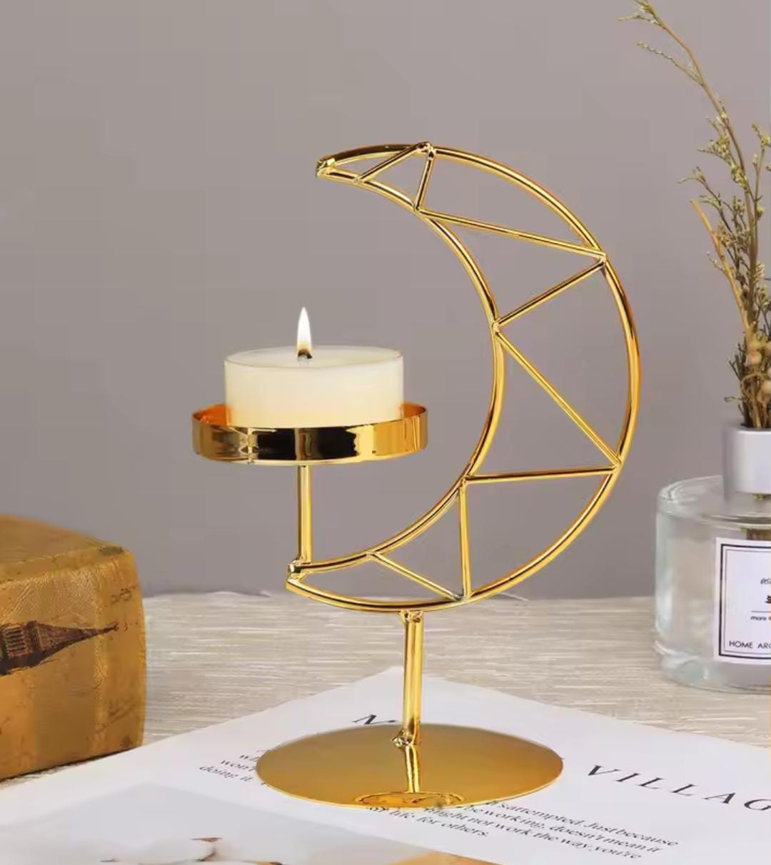 Candlestick Moon Shape Stand